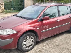 Etiqueta c (verde) Usado 2007 Renault Mégane GrandTour Dynamique Familiar | 800 €