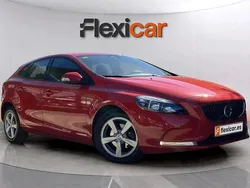 Rojo Usado 2017 Volvo V40 Inscription Familiar | 12.290 € (Precio justo)