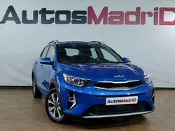 Azul Usado 2022 Kia Stonic Plus SUV | 12.990 € (Precio justo)