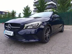 Azul Usado 2018 Mercedes CLA200 Shooting Brake AMG line Familiar | 23.900 € (Precio justo)