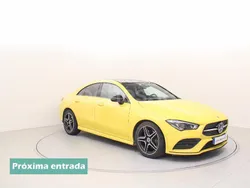 Amarillo Usado 2023 Mercedes CLA200 Berlina | 39.900 € (Caro)