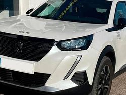 Blanc nacre Usado 2023 Peugeot 2008 Allure SUV | 20.700 € (Caro)