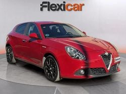 Rojo Usado 2017 Alfa Romeo Giulietta Utilitario | 10.490 € (Buen precio)