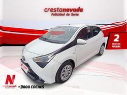 Usado 2020 Toyota Aygo X-play Utilitario | 10.271 € (Precio justo)