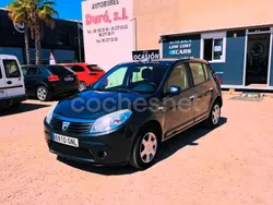 Negro Usado 2009 Dacia Sandero Lauréate Utilitario | 3000 € (Caro)