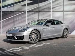 Gris / plata Usado 2023 Porsche Panamera GTS Berlina | 150.100 €