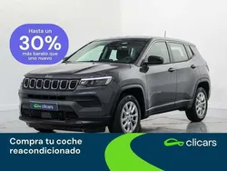 Gris Usado 2024 Jeep Compass Altitude SUV | 29.990 € (Precio justo)