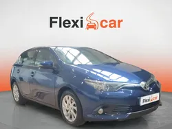 Azul Usado 2017 Toyota Auris Active Berlina | 11.290 € (Buen precio)