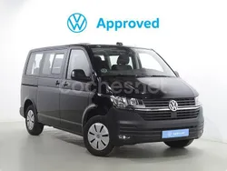 Negro Usado 2024 VW Caravelle Comfortline Monovolumen | 38.700 € (Un poco caro)
