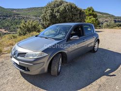 Gris / plata Usado 2007 Renault Mégane II Dynamique Berlina | 4900 € (Caro)