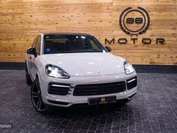 Gris Usado 2021 Porsche Cayenne SUV | 99.970 €