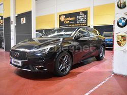 Violeta / lila Usado 2016 Infiniti Q30 Sport Tech Utilitario | 18.990 € (Precio justo)