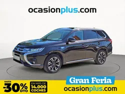 Negro Usado 2017 Mitsubishi Outlander P-HEV SUV | 15.380 € (Precio justo)