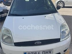 Blanco Usado 2005 Ford Fiesta Berlina | 2800 € (Precio justo)