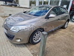 Beige Usado 2012 Renault Mégane III Authentique Berlina | 5400 € (Precio justo)