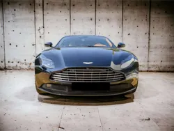 Azul Usado 2023 Aston Martin DB11 Descapotable | 175.000 €