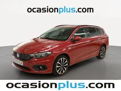 Rojo Usado 2018 Fiat Tipo Lounge Familiar | 8173 € (Precio justo)