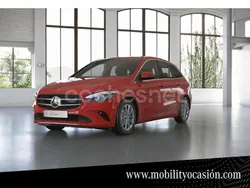 Rojo jupiter Usado 2019 Mercedes B180 Progressive Monovolumen | 23.500 € (Un poco caro)