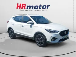 Blanco Usado 2024 MG ZS Luxury Berlina | 17.490 € (Precio justo)