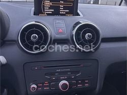 Negro Usado 2013 Audi A1 Sportback Attraction Utilitario | 9500 € (Precio justo)