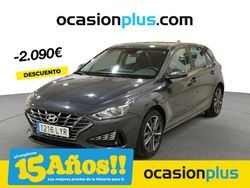 Gris Usado 2022 Hyundai i30 Berlina | 14.190 € (Precio justo)