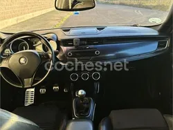 Blanco Usado 2011 Alfa Romeo Giulietta Progression Utilitario | 6500 €
