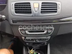 Gris / plata Usado 2010 Renault Mégane III Berlina | 4600 € (Precio justo)