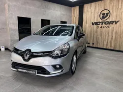 Blanco Usado 2017 Renault Clio IV LIMITED | 9995 € (Un poco caro)