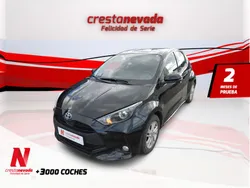 Usado 2022 Toyota Yaris Hybrid Business Edition | 18.682 € (Precio justo)