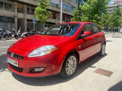 Rojo Usado 2009 Fiat Bravo Dynamic Utilitario | 5990 € (Precio justo)