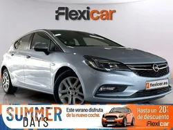 Gris / plata Usado 2016 Opel Astra Selective Berlina | 9990 € (Precio justo)