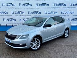 Gris / plata Usado 2020 Skoda Octavia Ambition Berlina | 16.500 € (Precio justo)