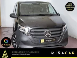 Negro Usado 2024 Mercedes Vito Monovolumen | 55.900 €