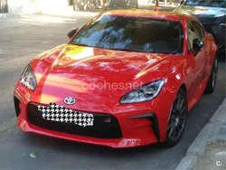 Rojo Usado 2023 Toyota GR86 Coupe | 41.000 € (Precio justo)