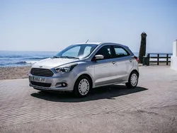 Gris Usado 2017 Ford Ka Plus Utilitario | 6990 € (Precio justo)