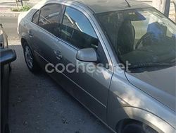Beige Usado 2003 Ford Mondeo Trend Berlina | 1250 € (Super precio)