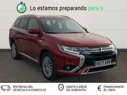 Rojo Usado 2019 Mitsubishi Outlander Motion SUV | 23.500 € (Precio justo)