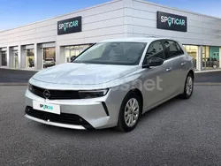 Gris / plata (negro) Usado 2023 Opel Astra Edition Utilitario | 17.495 € (Precio justo)