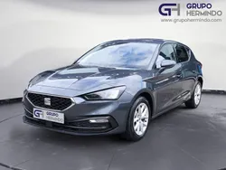 Gris Usado 2022 Seat Leon Reference Berlina | 15.500 € (Precio justo)