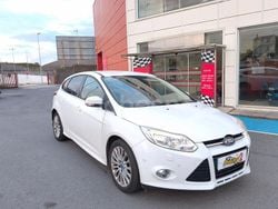 Blanco Usado 2013 Ford Focus Titanium Berlina | 8900 € (Precio justo)