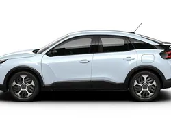 Blanco Nuevo 2025 Citroën e-C4 Shine | 26.400 € (Precio justo)