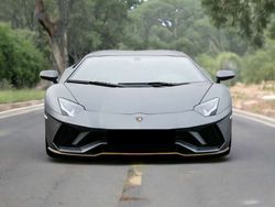 Gris Usado 2018 Lamborghini Aventador Coupe | 365.000 €