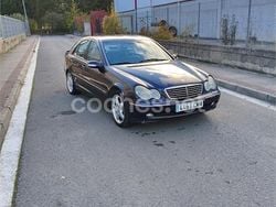 Azul Usado 2001 Mercedes C270 Avantgarde Berlina | 3800 €