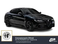 Negro Nuevo 2025 Alfa Romeo Giulia Quadrifoglio Berlina | 126.200 €