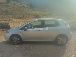 Gris / plata Usado 2014 Fiat Punto Lounge Utilitario | 6500 € (Precio justo)