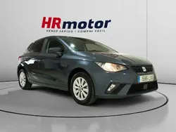 Gris Usado 2021 Seat Ibiza Style Utilitario | 13.650 € (Precio justo)