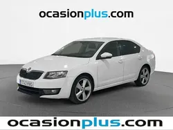 Blanco Usado 2014 Skoda Octavia Ambition Berlina | 9890 € (Precio justo)