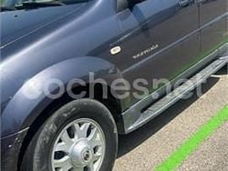 Negro Usado 2004 Ssangyong (KGM) Rexton SUV | 800 € (Super precio)