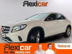 Blanco Usado 2017 Mercedes GLA200 Urban SUV | 21.490 € (Precio justo)