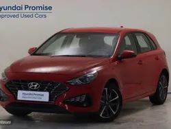 Engine red Usado 2024 Hyundai i30 | 19.600 € (Precio justo)